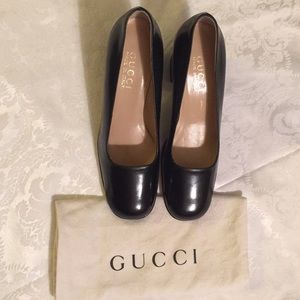 New Gucci Black Matte Leather Pumps Size 6